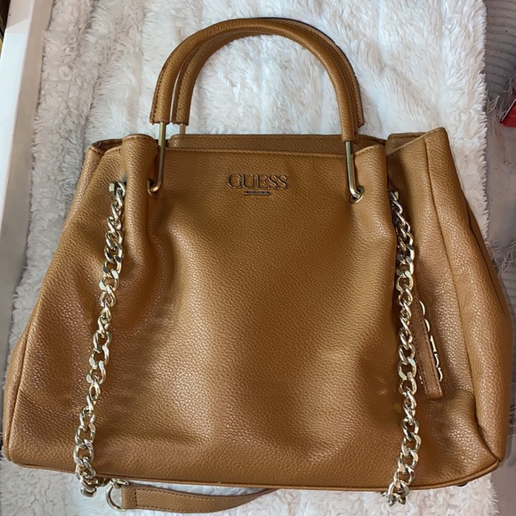 GREAT CONDITION TAN GUESS BAG - Picture 6 of 6